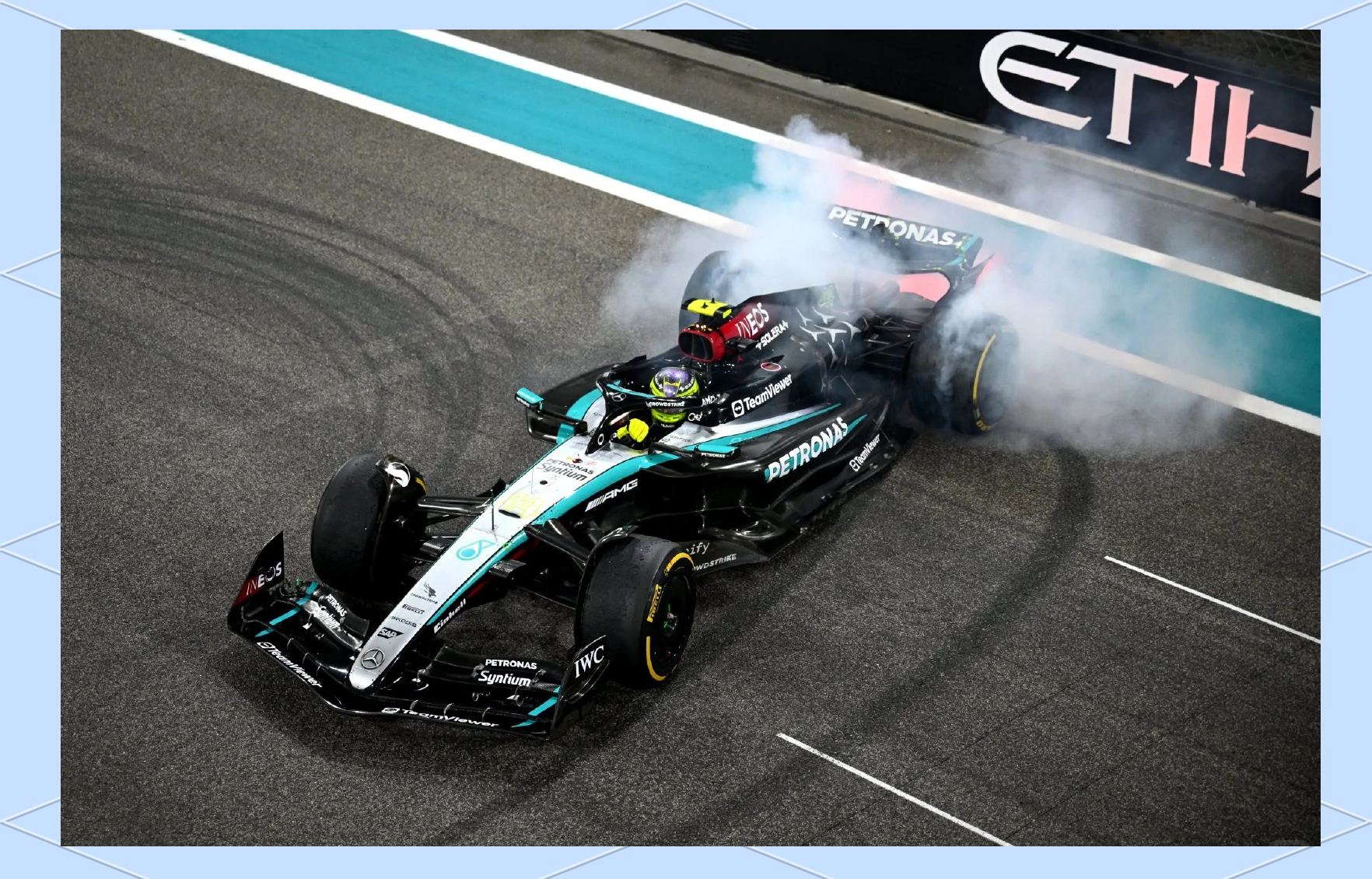 威廉姆斯力克雷诺车队，汉密尔顿点燃赛场