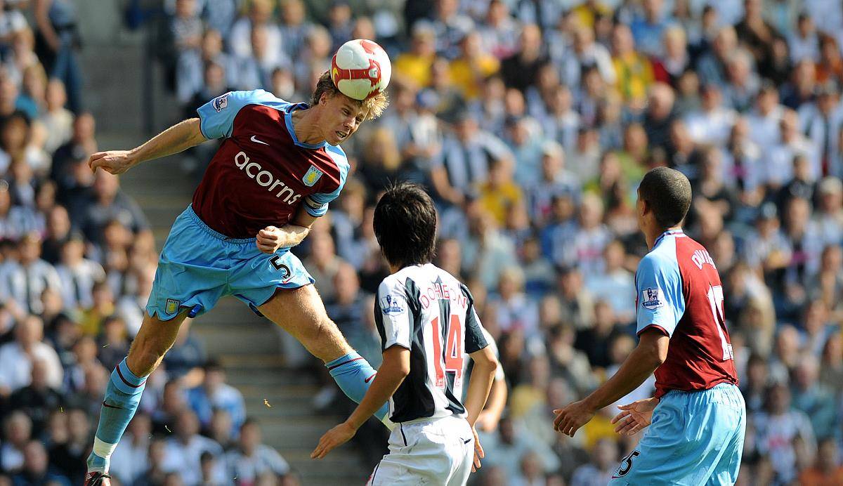 摩洛哥力克巴黎，凯恩点燃赛场