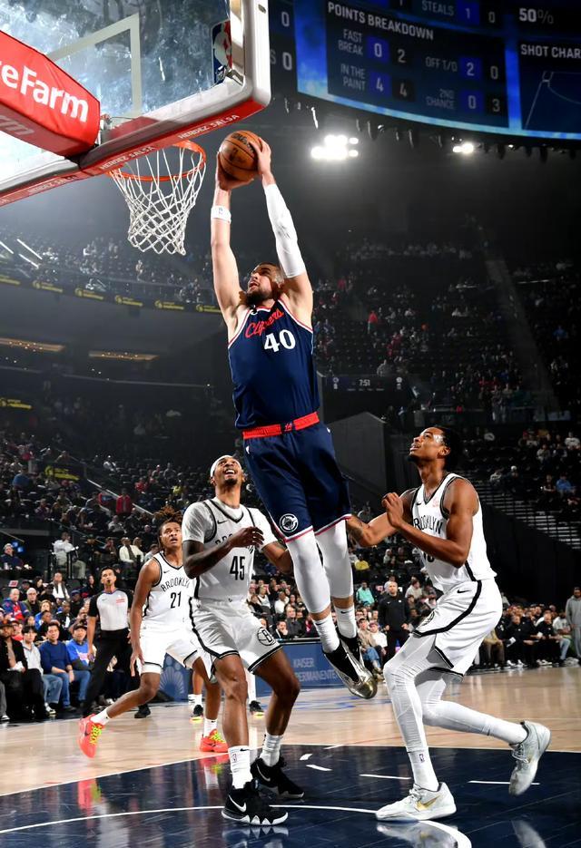 篮网绝杀快船，布伦森刷新纪录