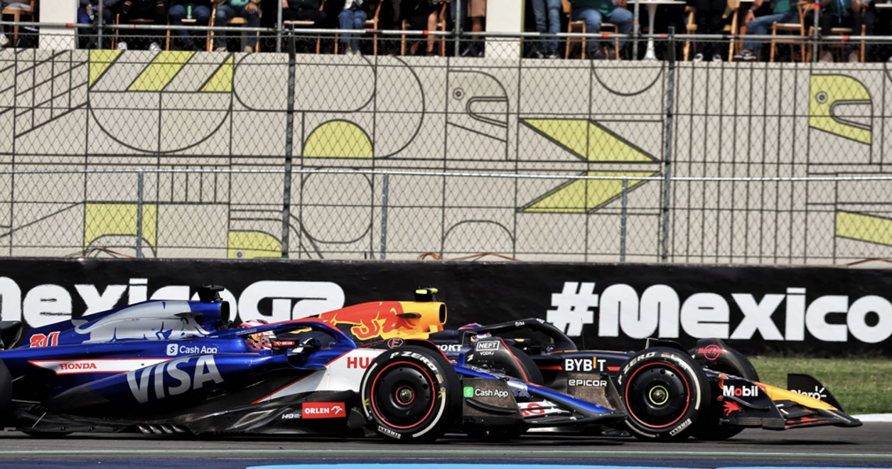 红牛车队完胜梅赛德斯，佩雷兹关键制胜