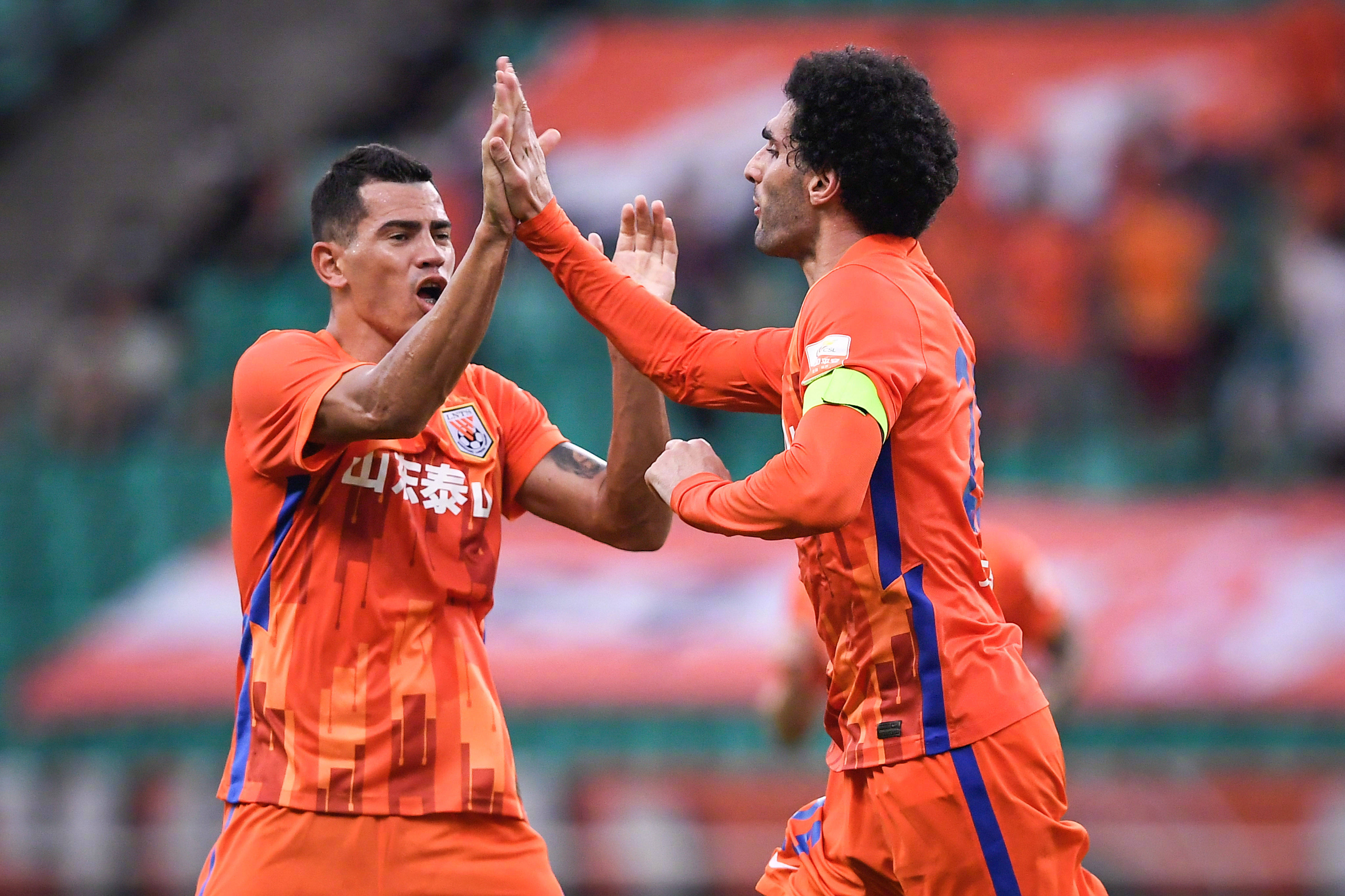 阿森纳险胜莱比锡红牛,莫德里奇统治全场 阿森纳险胜莱比锡红牛,莫德里奇统治全场