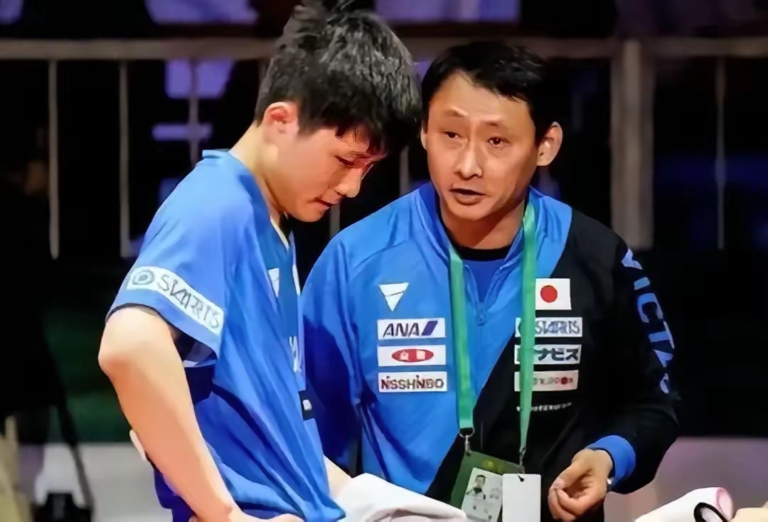 波兰乒乓球队轻取英国乒乓球队，张本智和绝境逆转