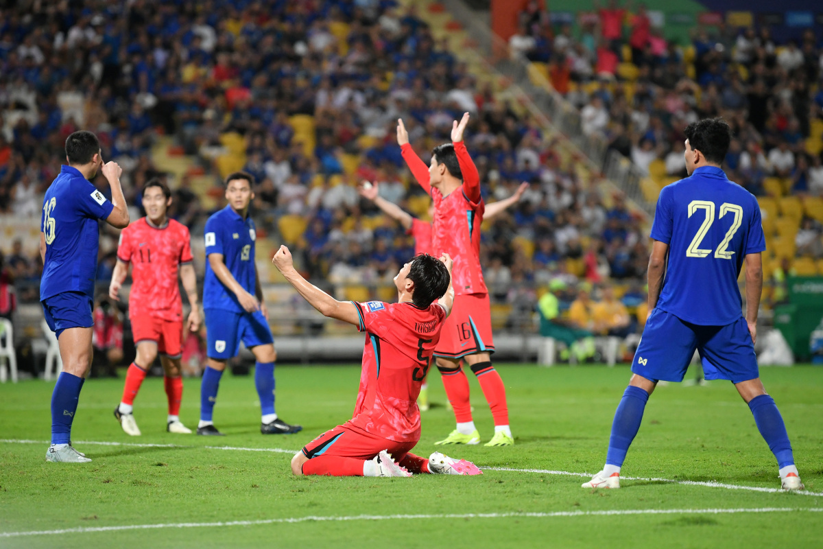 巴伦西亚联赛首胜,振奋球队士气 巴伦西亚联赛首胜,振奋球队士气