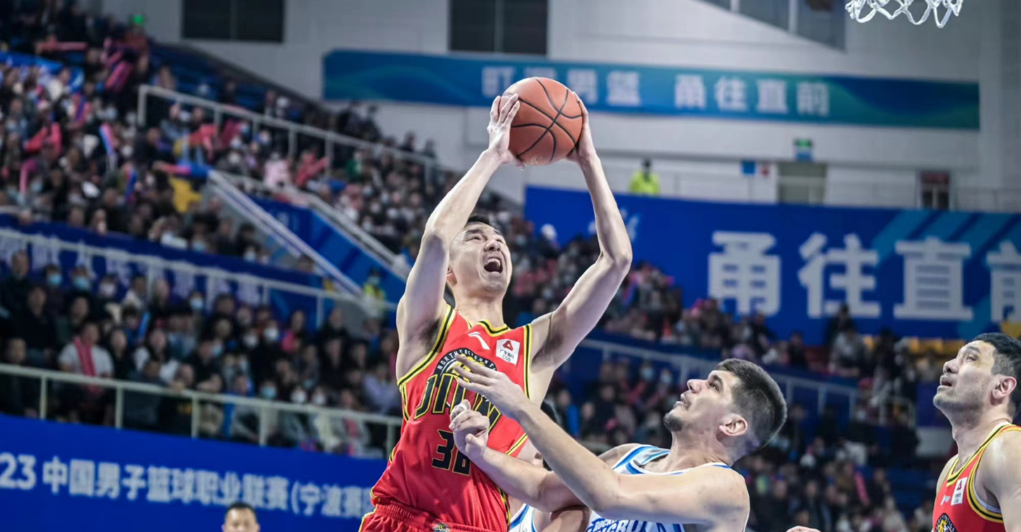 日本队鏖战马来西亚队，辛杜状态火热