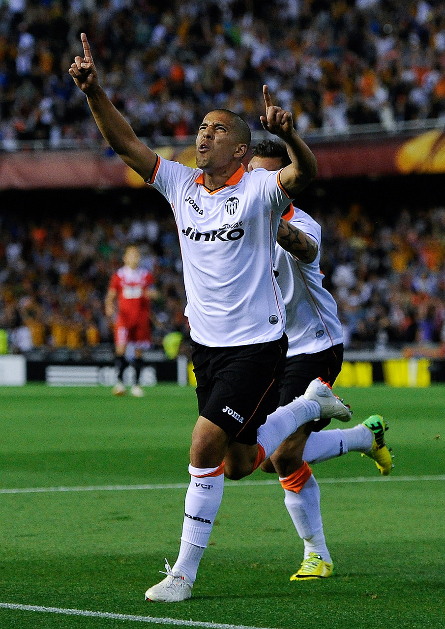 塞维利亚打破进球荒，赢得连胜