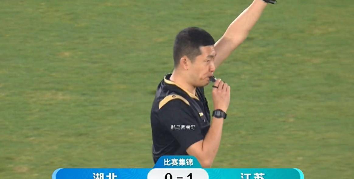 江苏苏宁逆转战胜对手，喜提胜利